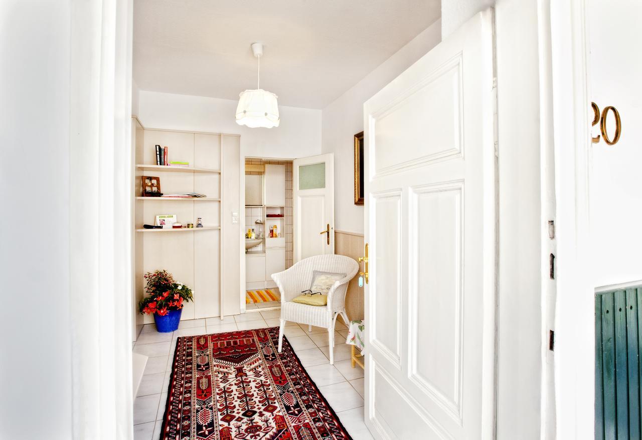 Pension Margit บาเดน ภายนอก รูปภาพ