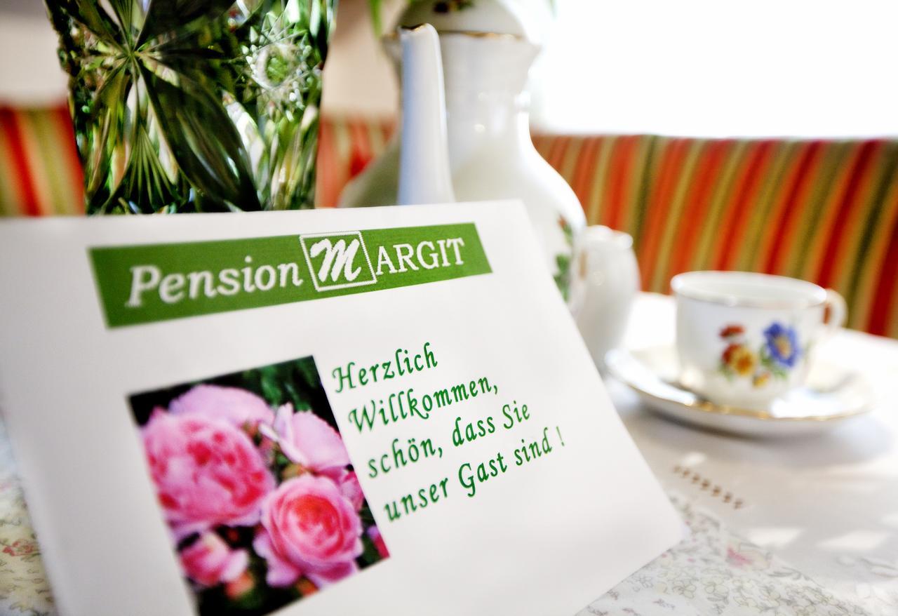 Pension Margit บาเดน ภายนอก รูปภาพ